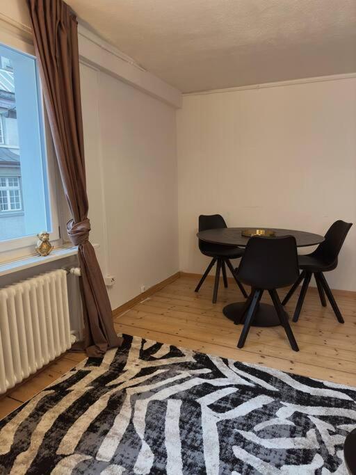 Suesse Wohnung In Zuercher Altstadt 3 Zürich Exterior foto